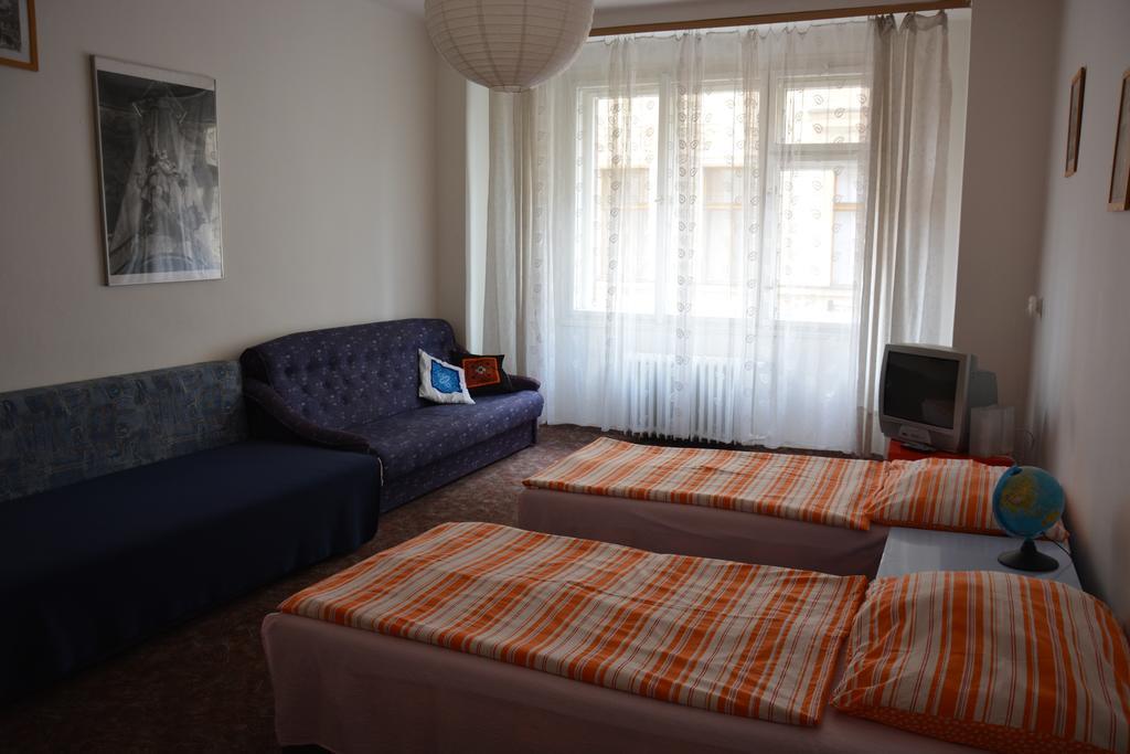 Apartment Aida Прага Екстериор снимка